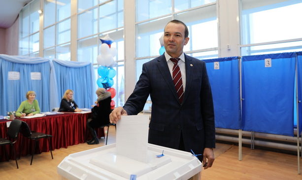 Глава Чувашии Михаил Игнатьев принял участие в выборах Президента Российской Федерации
