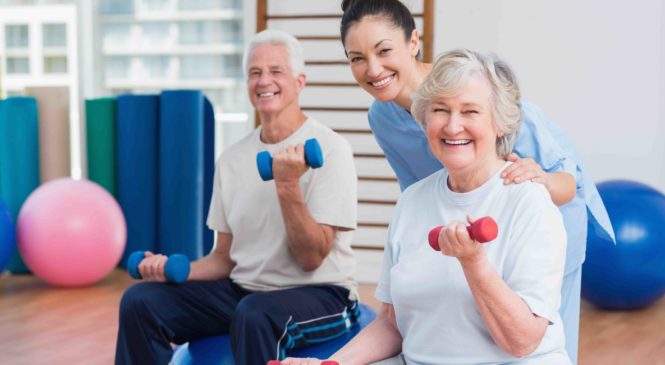 Польза физкультуры и спорта для людей пожилого возраста.
