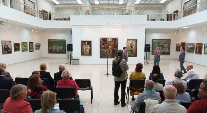 В Чувашском художественном музее открылась выставка к 30-летнему юбилею создания Союза чувашских художников