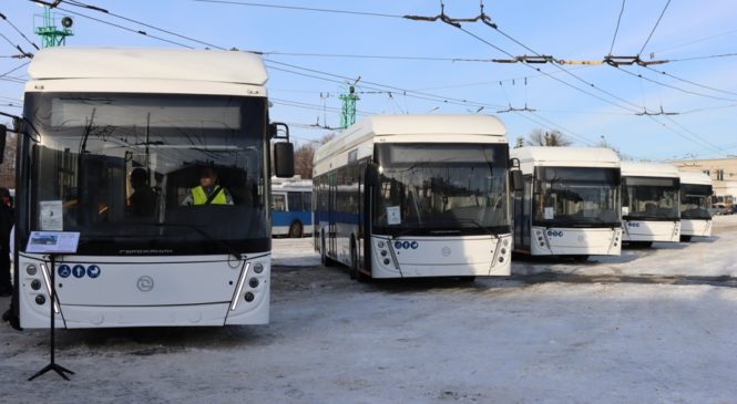 Продолжаются поставки новых троллейбусов