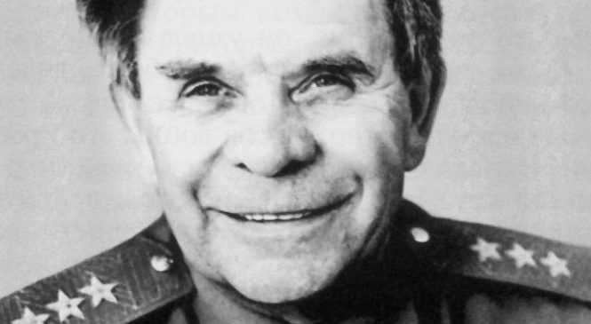 К 100-летию со дня рождения могут увековечить память уроженца Чувашии генерал-полковника Александра Викторова