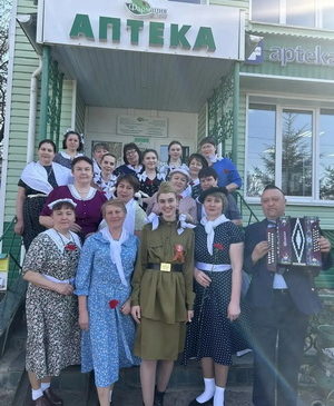 Кирлӗ эмелсемпе тивӗҫтереҫҫӗ