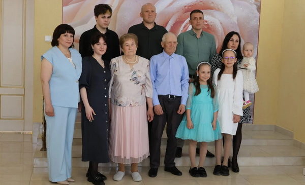 50 ҫул пӗр ҫулпа, юратнӑ мӑшӑрпа