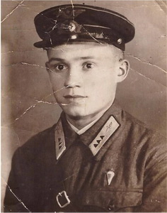 Фронтовик, пахча ҫимӗҫ ӑсти, пултаруллӑ ҫын