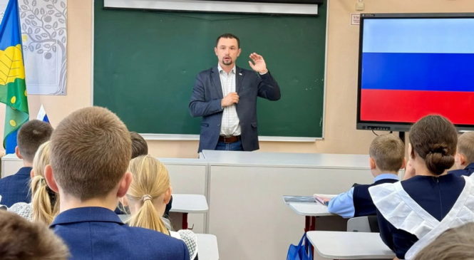 Саккунсем мӗнле йышӑнаҫҫӗ? Кашнин шухӑшне шута илни пӗлтерӗшлӗ