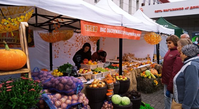 Доступные цены, рост продаж и поддержка местных сельхозпроизводителей: Сезонные ярмарки в Чувашии