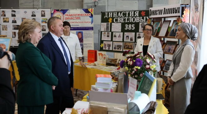 Вӗрентекен, яту янрать мӑнаҫлӑн, яваплӑха туйса ӗҫлен ыр кӑмӑлпа