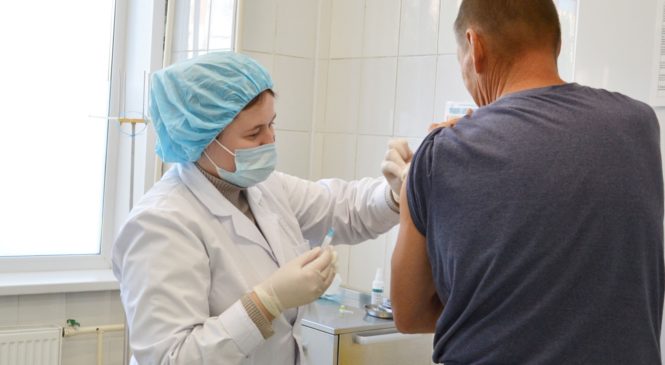Более 80 тысяч человек сделали прививку против гриппа в Чувашии